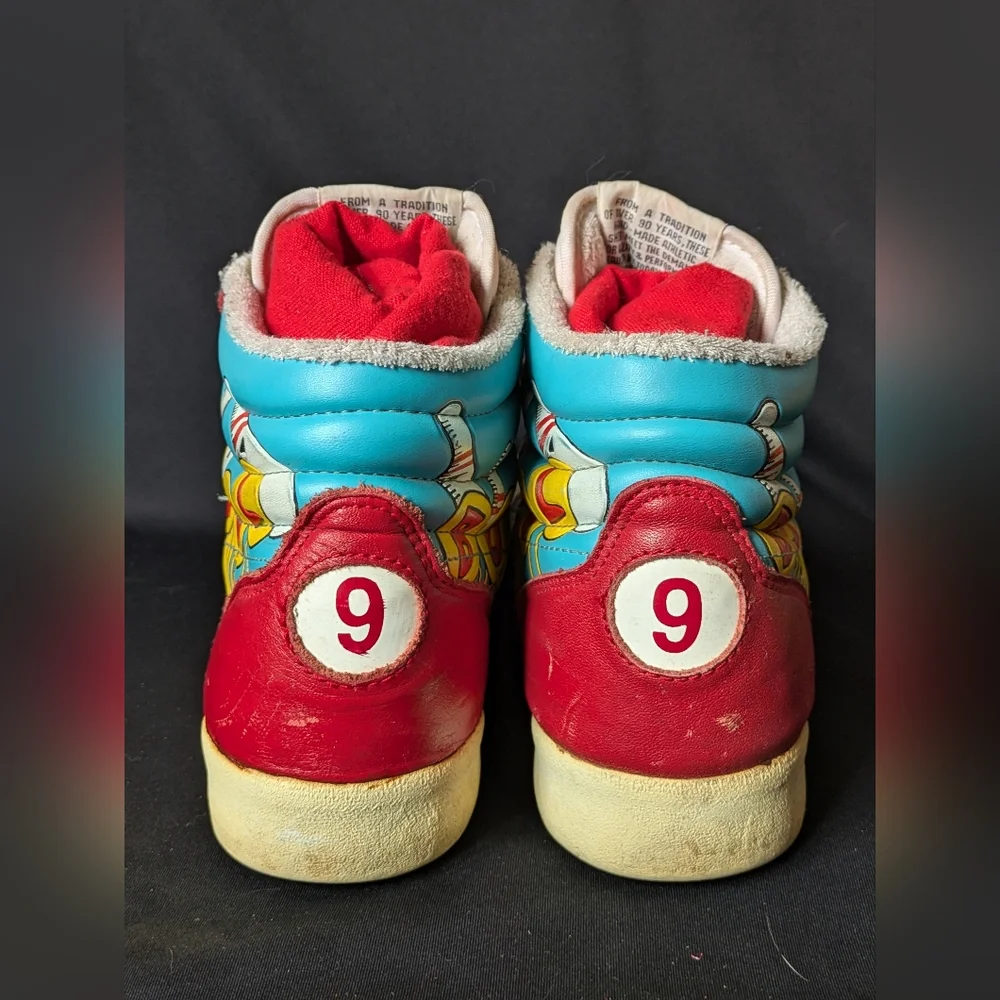 Vintage Reeboks - Picture 5 of 7